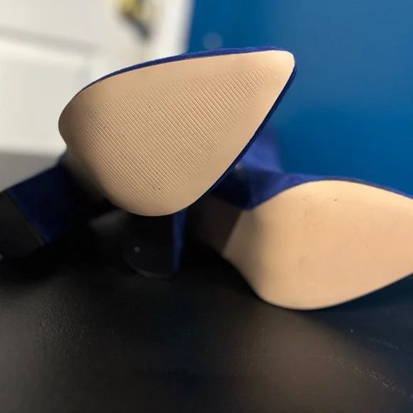 JustFab Blue Over the Knee Boots with Pointed Toe - Picture 4 of 8